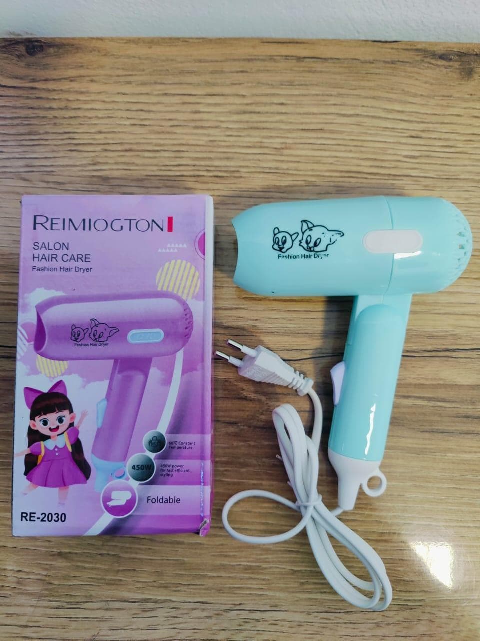 Fast Hair Dryer Tips for Healthy and Frizz-Free Hair