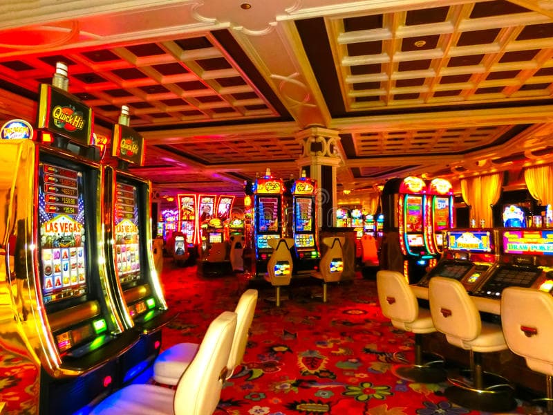 Slot Machine Addiction: Signs, Symptoms, and Support