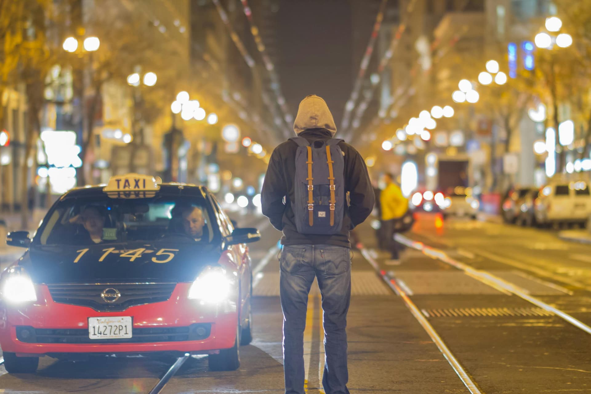 Book Your Ride with Gemini Cars Today