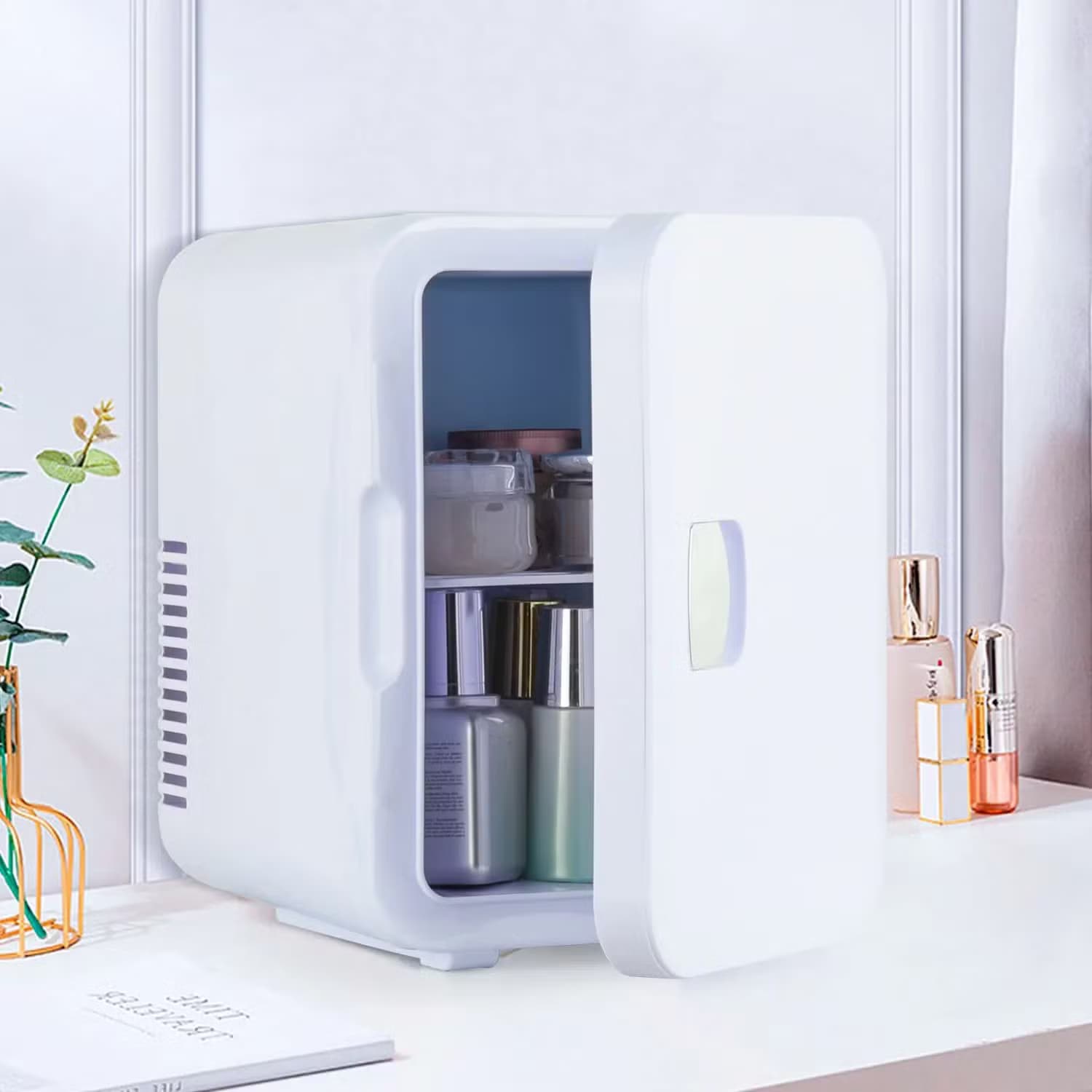 Discover Magic Chef’s Affordable Mini Fridge and Freezer Collection
