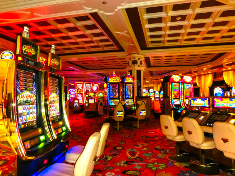 Slot Machine Addiction: Signs, Symptoms, and Support