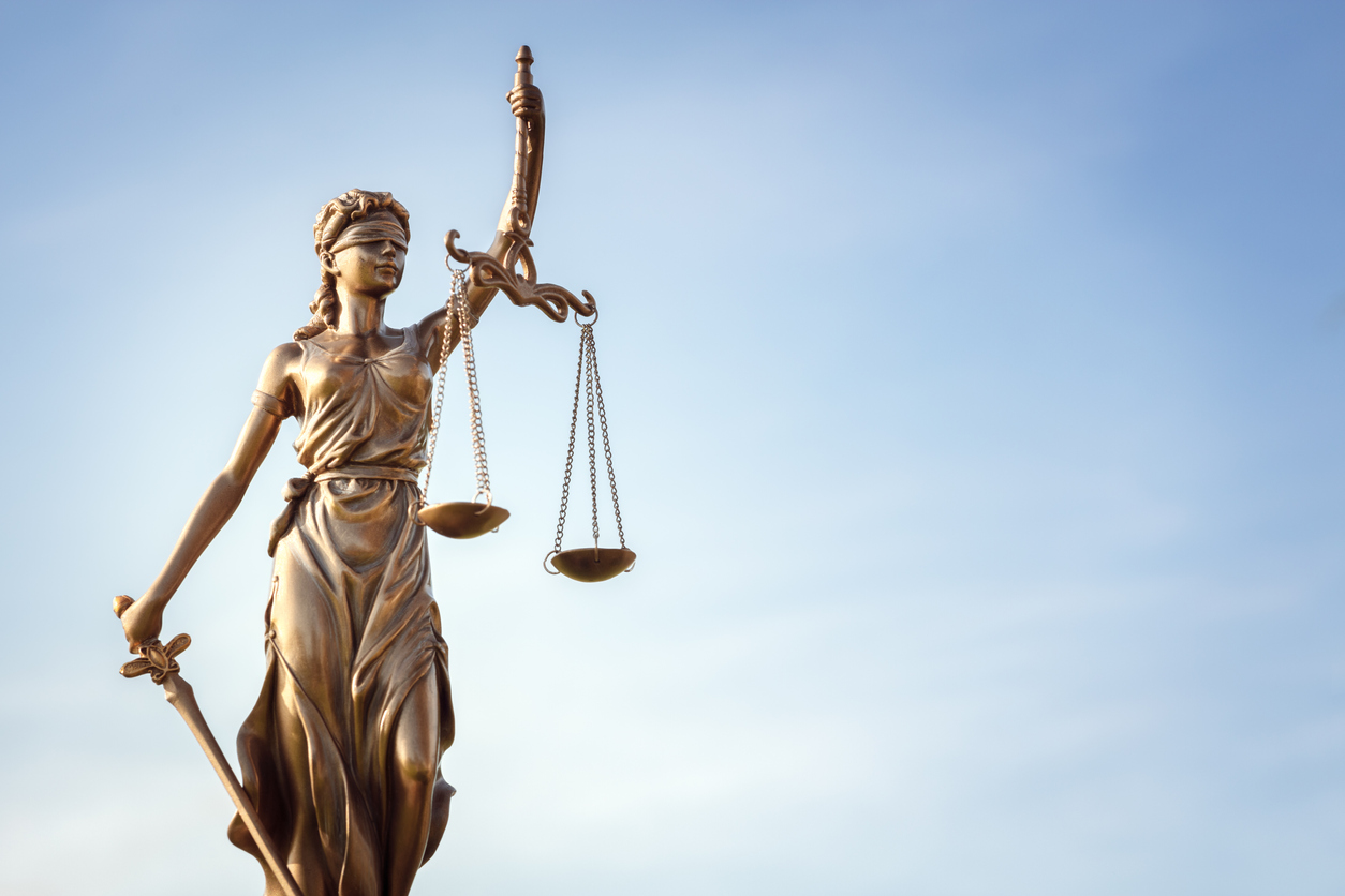 Grenzüberschreitende Rechtsdurchsetzung – Kanzlei BAUMFALK