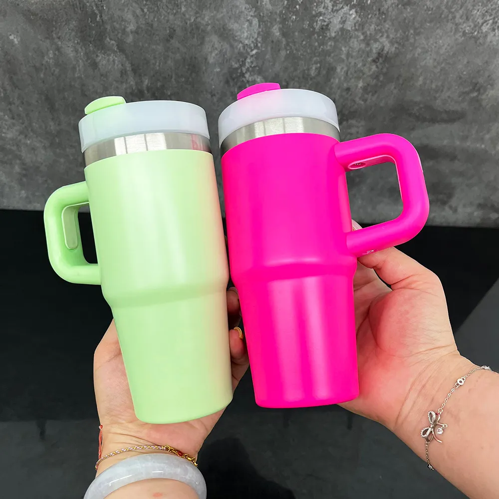 Raptor Tumbler for Active and On-the-Go Lifestyles