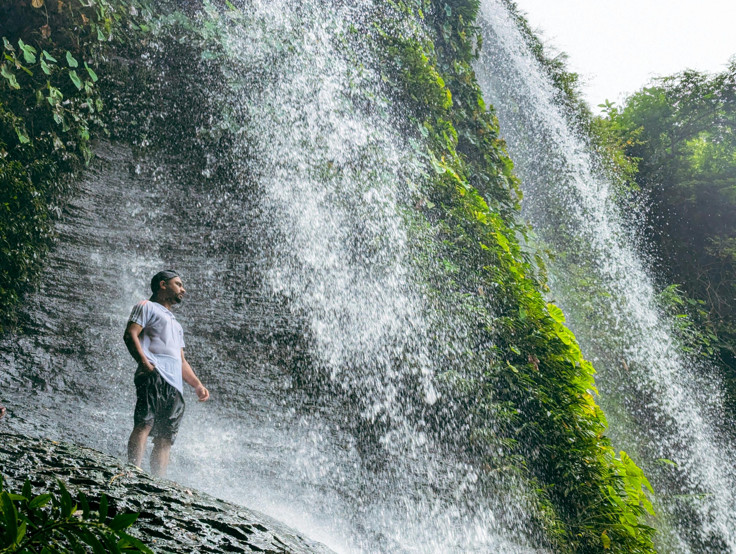 Columbia Gorge Waterfalls: A Relaxing Way to Visit with Waterfall Shuttle